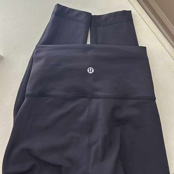 Lululemon Wunder Train Leggings 25’’ - Picture 4 of 5